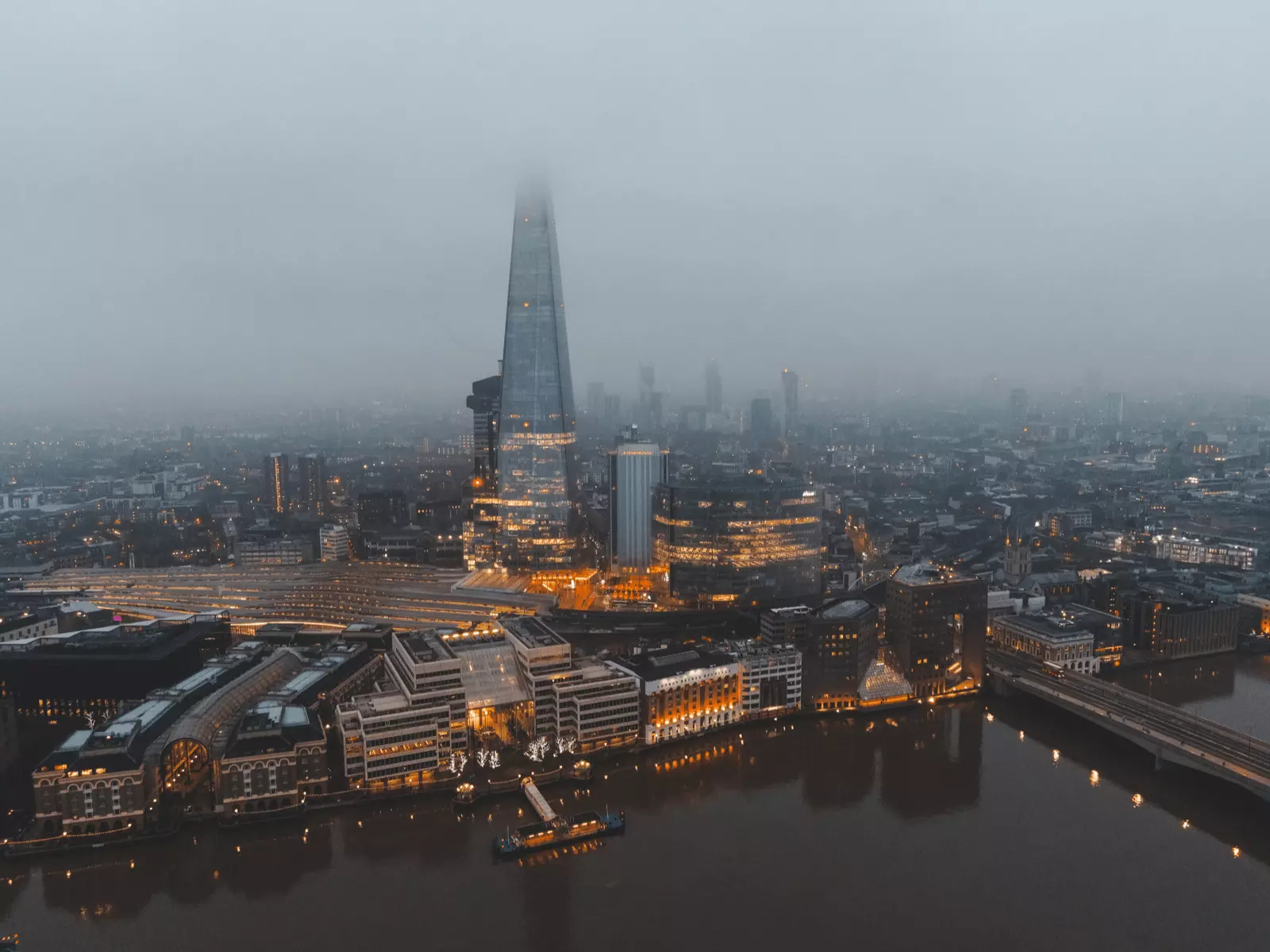 Londra drone görüntüsü